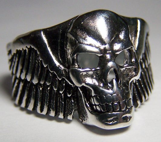 Wholesale SKULL WITH WRAPPED AROUND WINGS BIKER RING  (Sold by the piece)