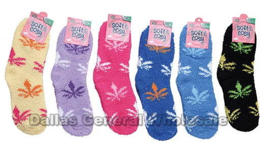 Marijuana Printed Ladies Fuzzy Socks Wholesale