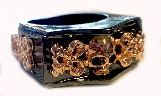 Wholesale GOLD VINTAGE GOTHIC SKULL HEAVY METAL BIKER RING (sold by the piece)