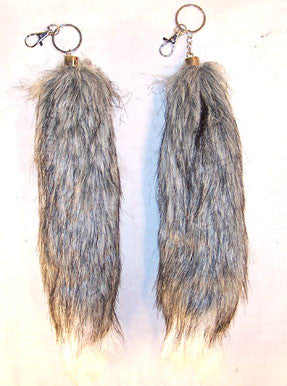 Wholesale GREY WHITE TIP FOX TAIL KEY CHIAN (Sold by the piece) *- CLOSEOUT NOW $2.50 EA