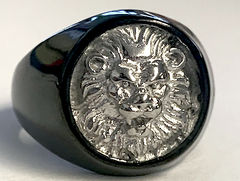 Wholesale BLACK & SILVER KING LION FACE METAL BIKER RING (sold by the piece)